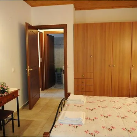 Stathis B Apartamento
